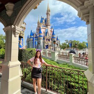 Meet your Posher, Hilda